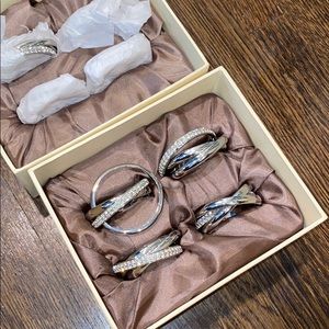 L’objet silver napkin rings